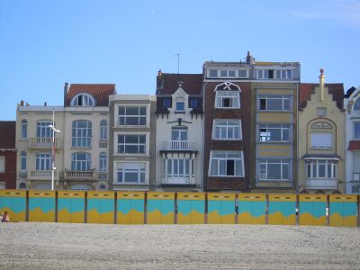 dunkerque-plage-maisons-kiosques